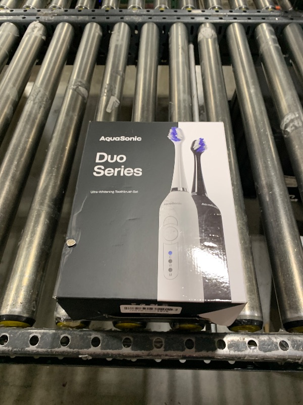 Photo 1 of Aquasonic Duo - Dual Handle Ultra Whitening 40,000 VPM Wireless Charging Electric ToothBrushes
