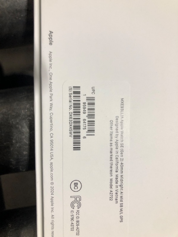 Photo 1 of Apple Watch SE (2nd Gen) [GPS 40mm] Smartwatch with Midnight Aluminum Case with Midnight Sport Band M/L. Fitness and Sleep Trackers, Crash Detection, Heart Rate Monitor, Retina Display