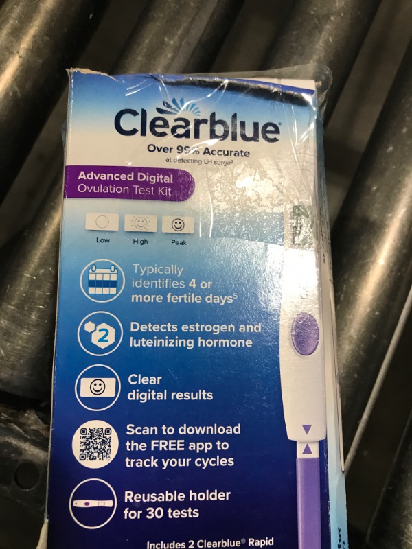 Photo 1 of Clearblue Advanced Digital Ovulation Test Kit, 32 Ct