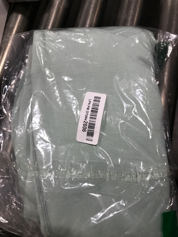 Photo 1 of BubblePanda Rayon Made from Bamboo Sleep Sack 6-12 Months 1.0 Tog Soft Toddler Sleeping Sack for Babies 2-Way Zipper Baby Wearable Blanket