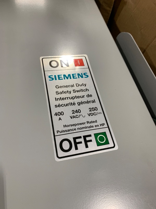 Photo 1 of SIEMENS GF325NRA General Duty SAFETY Switch, Fusible, 3 Pole, 240 Volt, 400 Amp, Outdoor Rated