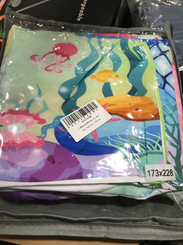 Photo 1 of Sea Turtle Duvet Cover Green Blue Ocean Bedding Set Twin,Colorful Underwater World Comforter Cover Set for Kids Child,Nautical Sea Animal Reptile Bed Sets Under Sea Fish Jellyfish Bedroom Decor