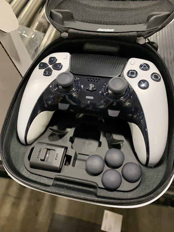 Photo 1 of PlayStation DualSense Edge Wireless Controller
