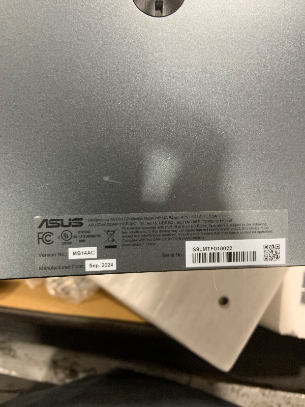 Photo 1 of ASUS ZenScreen MB14AC 14” Portable USB Monitor, 1080P Full HD, IPS, USB Type-C, Eye Care, Anti-glare surface, External Screen for Laptop, Hybrid Signal Solution, 3-Year Warranty , GRAY