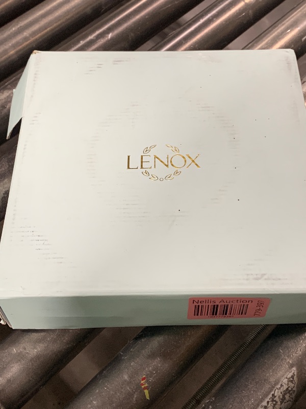 Photo 1 of Lenox 897262 Chirp Salad Plates, Set of 4