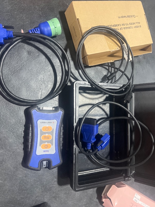 Photo 1 of 124032 Diesel Universal Heavy Duty Truck Excavator Diagnostic Scanner Tool for Nexiq USB Link 2 Heavy Duty Truck Scanner Diagnosis USB Link 2 Bluetooth Interface Adapter