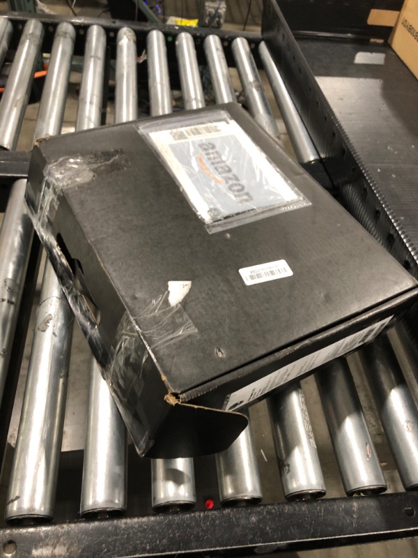 Photo 1 of Alienware X16 R2 Gaming Laptop - 16-inch QHD+ 240Hz 3ms Display, Intel Core Ultra 9-185H, 32GB LPDDR5X RAM, 1TB SSD, NVIDIA GeForce RTX 4080 12GB GDDR6, Windows 11 Home, Onsite Service - Lunar Silver