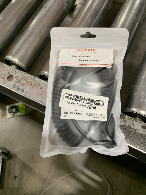 Photo 1 of Kymate RJ45 8PIN Microphone Replacement Cable for Icom HM-98 HM-151 HM-207 HM-207s HM-133 HM-133s HM-133V ID-5100A ID-4100A IC-2730 IC-2300H IC-V8000 ID-880H ID-800H IC-2820H IC-2720H IC-208H