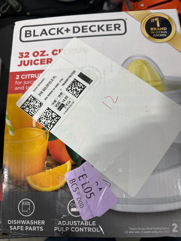 Photo 1 of BLACK+DECKER 32oz Electric Citrus Juicer, CJ625, Pressure Activated, Adjustable Pulp Control, Dishwasher-Safe