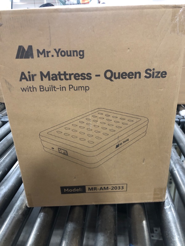 Photo 1 of AIR MATRESS QUEEN  
