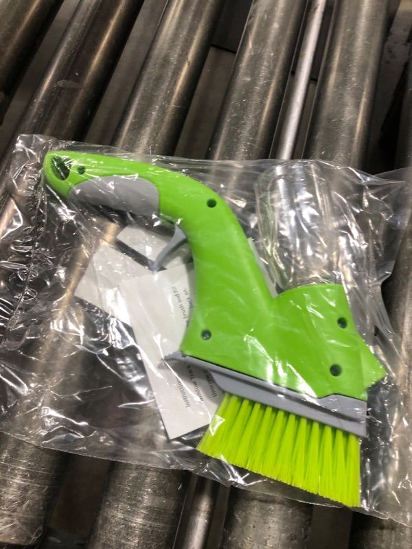 Photo 1 of SPRAY CLEANING BRUSH
