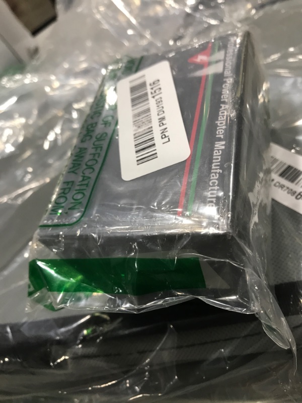 Photo 1 of 100V-240V to 24V 1A AC/DC Switching Power Supply Adapter with 5 Selectable Adapter Plugs