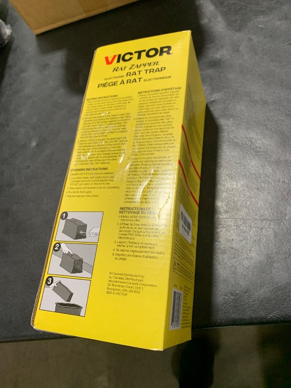 Photo 1 of Rat Zapper Classic RZC001-4 Indoor Electronic Mouse and Rat Trap - 1 Electric Trap