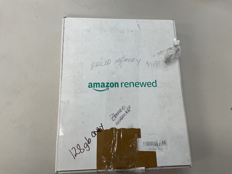 Photo 1 of Apple 2022 iPad Pro 6th Gen (12.9-inch, Wi-Fi, 1TB) - Space Gray (Renewed Premium) (failed memory wipe 128gb storage) USED