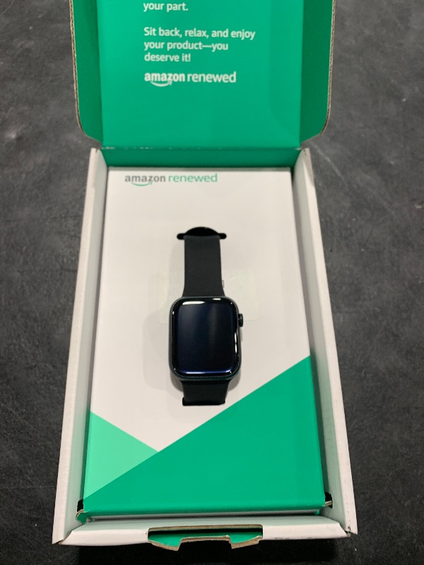 Photo 1 of Apple Watch Series 8 (GPS + Cellular, 45mm) - Midnight Aluminum Case with M/L Midnight Sport Band (Renewed Premium)