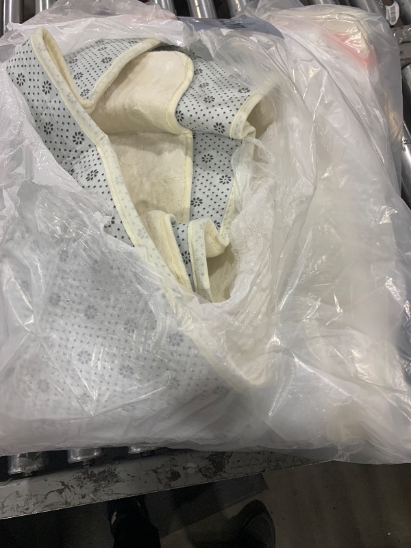 Photo 1 of Softlife Washable Living Room Rug, 5x7 Creamy White Area Rugs for Bedroom, Soft Fluffy Fuzzy Carpet Bedside Rug Indoor Non-Slip Rug for Kids Home Decor Aesthetic Dorm Nursery