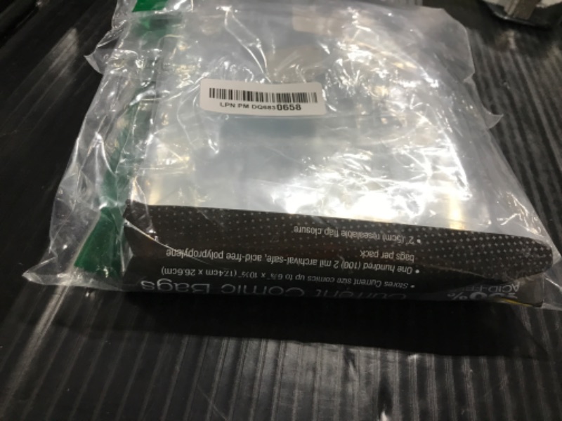 Photo 1 of Ultra Pro Resealable Current Size Comic Bags 2-Mil Polypropylene 6-7/8 X 10½ Inches (100-Count)