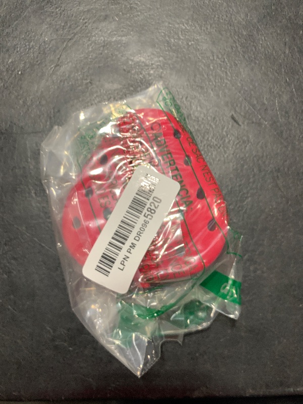 Photo 1 of Frigidaire FRUFVS Pure Fresh Fruit and Veggie Saver Ethylene Absorber