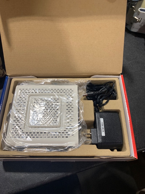 Photo 1 of ARRIS (SB8200) - Cable Modem - Fast DOCSIS 3.1 32x8 Gigabit Cable Modem , Approved for Comcast Xfinity, Cox, Charter Spectrum, & more | 1 Gbps Max Internet Speed, 4 OFDM Channels