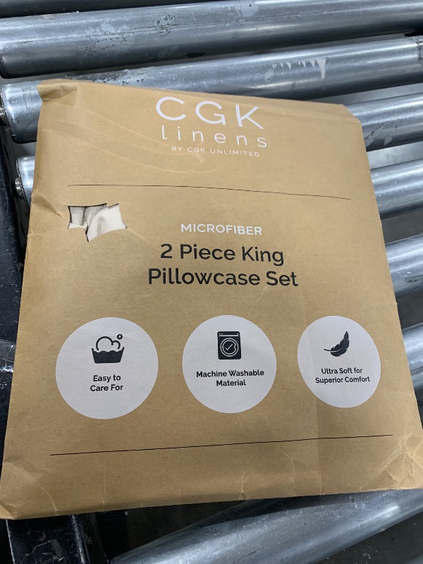 Photo 1 of King Pillow Cases Set of 2 - Ultra Soft Hotel Quality Pillowcase Covers - Luxury Comfy Cozy Bedding for Women, Men, Kids & Teens - Machine Washable Pillow Protectors - 2 Pieces Set - King Size Cream