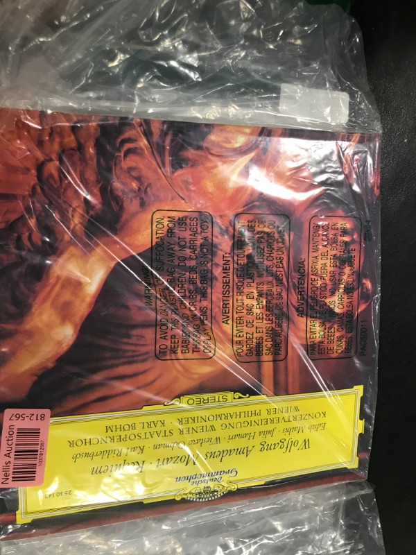 Photo 1 of Mozart: Requiem (The Original Source Series)[180g 2 LP]