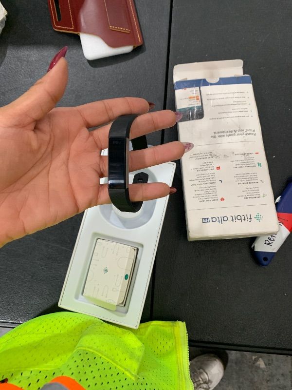 Photo 1 of Fitbit Alta HR, Black, Large (US Version)