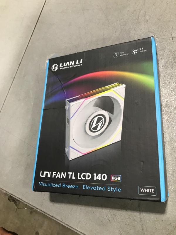 Photo 1 of Lian Li UNI Fan TL LCD 140 - Daisy-Chain Solution - ARGB Fan- FDB Bearing- White - Single Pack - Without Controller - (14TLLCD1W.US)