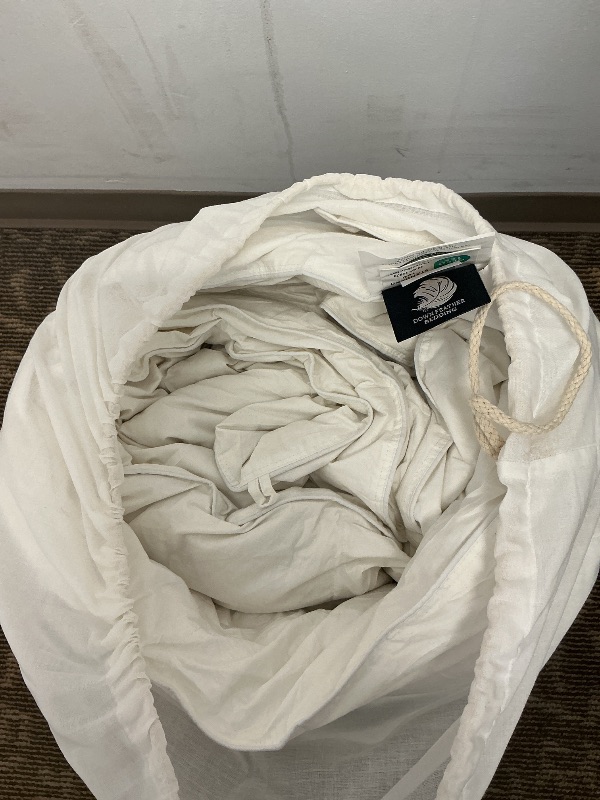 Photo 1 of APSMILE Queen Size Feathers Down Comforter - Ultra Soft All Seasons 100% Organic Cotton Feathers Down Duvet Insert Medium Warm Quilted Bed Comforter with Corner Tabs (90x90,Ivory White)
