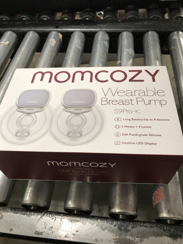 Photo 1 of MOMCOZY WEARABLE BREAST PUMP 