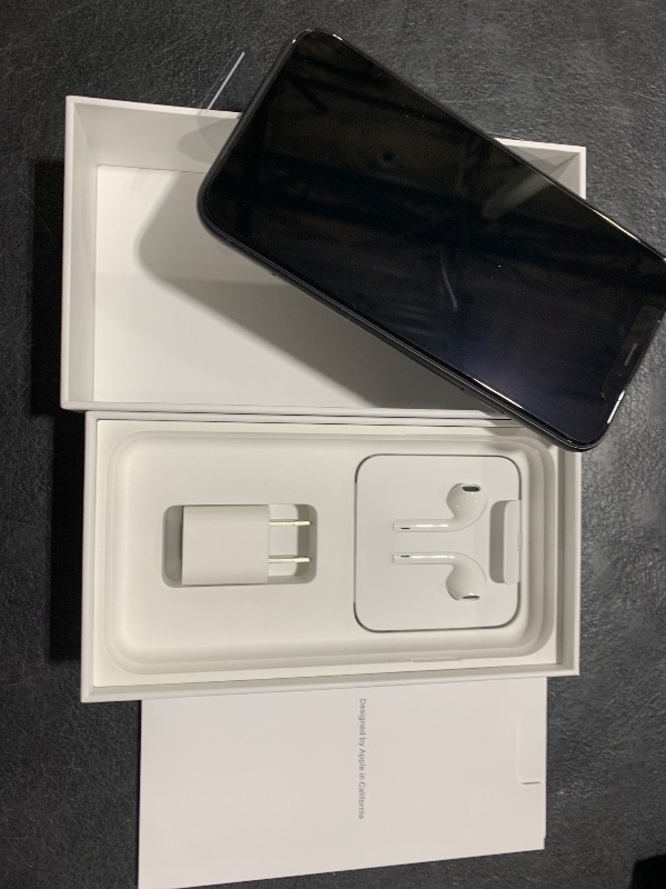 Photo 2 of Apple iPhone XR (64GB, Black) [Locked] + Carrier Subscription  cricket wireless 