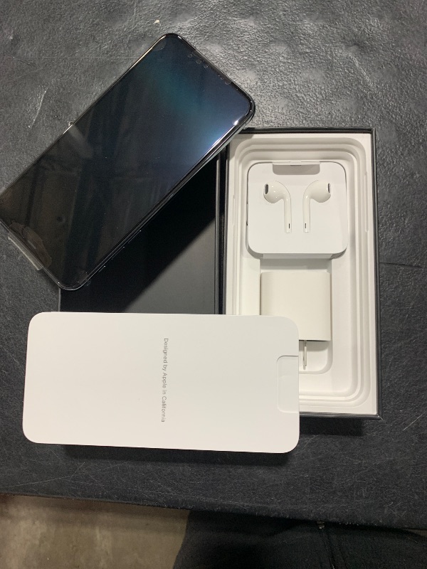 Photo 4 of Apple iPhone 11 Pro Max [64GB, Midnight Green] + Carrier Subscription [Cricket Wireless]