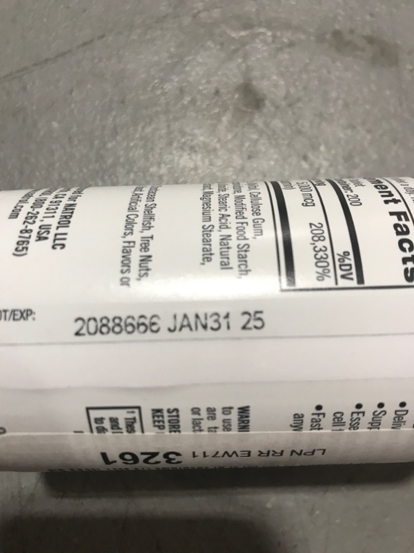 Photo 1 of Natrol Vitamin B12 5,000 mcg, Fast Dissolve Vitamin B12 Supplement Supports a Healthy Nervous System and Energy Metabolism, 200 Tablets, Up to a 200 Day Supply