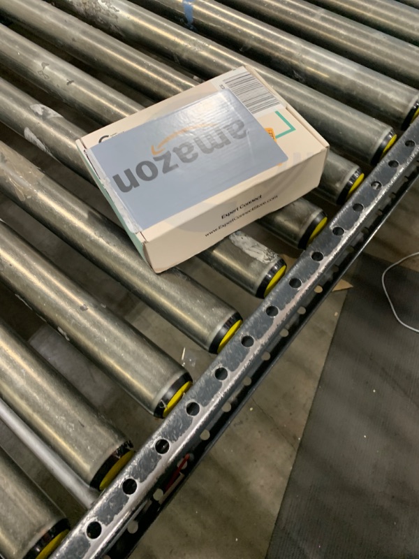 Photo 1 of Expert Connect | 4K 330ft HDMI Extender Over Cat5e / Cat6 / Cat7 Ethernet Cable, 1080p, 3D