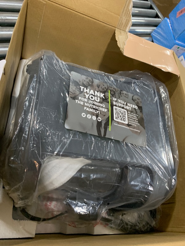 Photo 1 of Nutrichef 5.8 Quart Air Fryer | 8-1 Preset Cook Modes | Transparent Fry Bowl for Best Cooking Results | Cook Shrimp, Steak, Fries, Wings, Chicken & More | Precise Temperature Control & Time | White