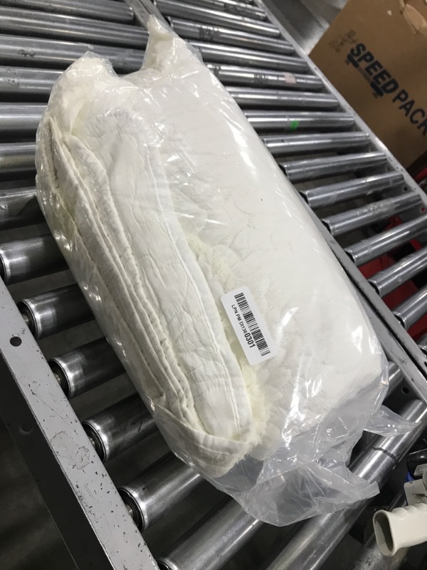 Photo 1 of HORIMOTE HOME Cream White Ruffled Quilt Queen Size, Stone-Washed Microfiber Lightweight Crinkled Farmhouse Shabby Chic Bedding Set, 3 Pieces Reversible Bedspread with Pillow Sham for All Season