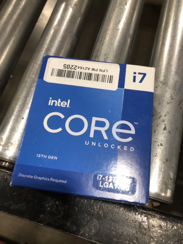 Photo 2 of Intel Core i7-13700KF processor 30 MB Smart Cache Box