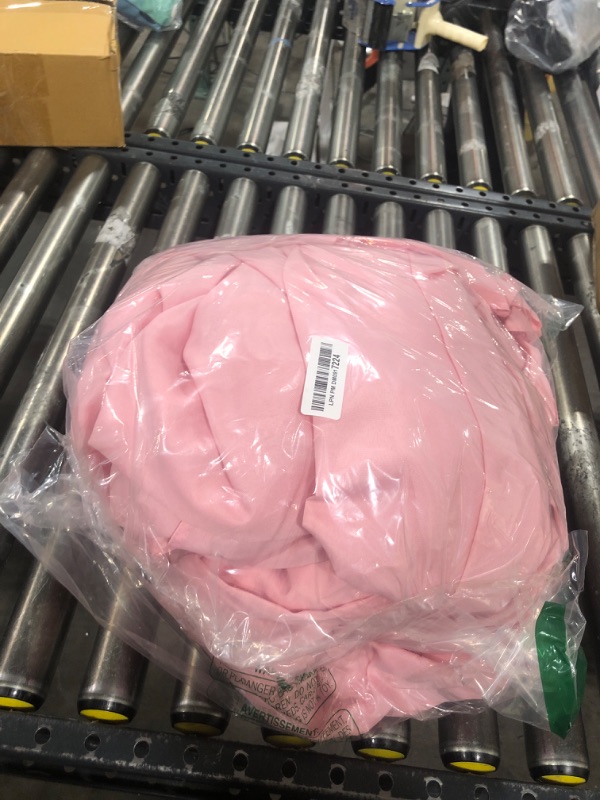 Photo 1 of Fitable 6 Pack Pink Round Tablecloths - 120 Inches in Diameter - Stain Resistant and Washable Table Clothes, Polyester Fabric Table Covers for Wedding, Party, Banquet, Formal Events