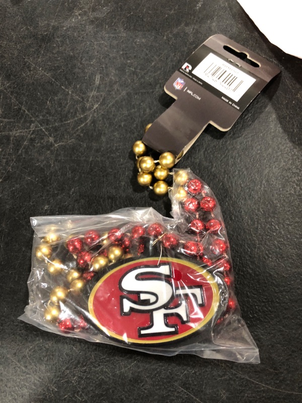 Photo 2 of NFL San Francisco 49ers Team Logo Mardi Gras Style Beads