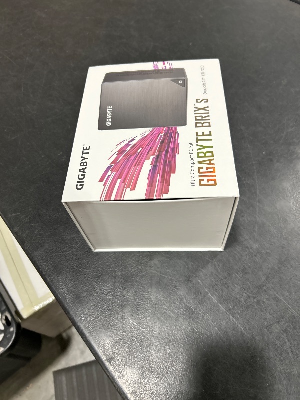 Photo 1 of GIGABYTE Ultra Compact Mini PC/Intel UHD Graphics 600/ M.2 SSD/HDMI (2.0A)/ DP1.2A Component- GB-BLCE-4105