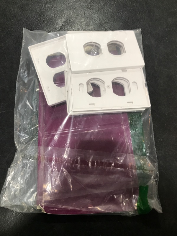 Photo 1 of Bates- Screwless Duplex Wall Plate, 6 Pack, White Outlet Covers Wall Plate, Screwless Wall Plate Cover, Electrical Outlet Cover Plates, Screwless Wall Plates, Wall Outlet Cover, Electric Outlet Cover