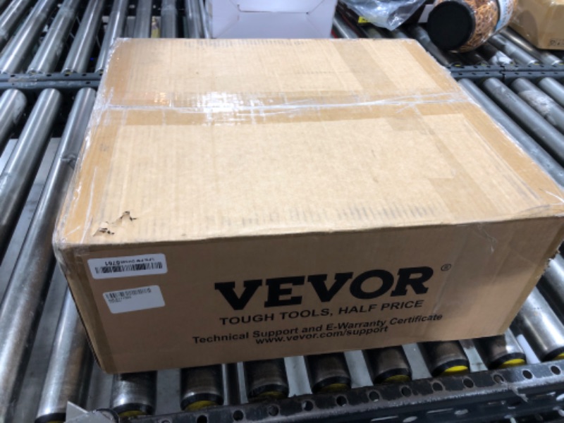 Photo 1 of VEVOR Lab Distillation Kit, 3.3 Boro Lab Glassware Distillation Kit with 24, 40 Joint, 1000ml Essential Oil Distillation Apparatus Kit, 29 pcs Set of Glassware Equipment