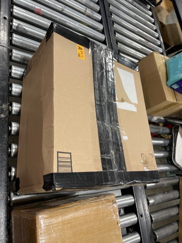 Photo 1 of R1 Concepts Front Rear Brakes and Rotors Kit |Front Rear Brake Pads| Brake Rotors and Pads| Ceramic Brake Pads and Rotors |fits 2014-2018 Ford Focus