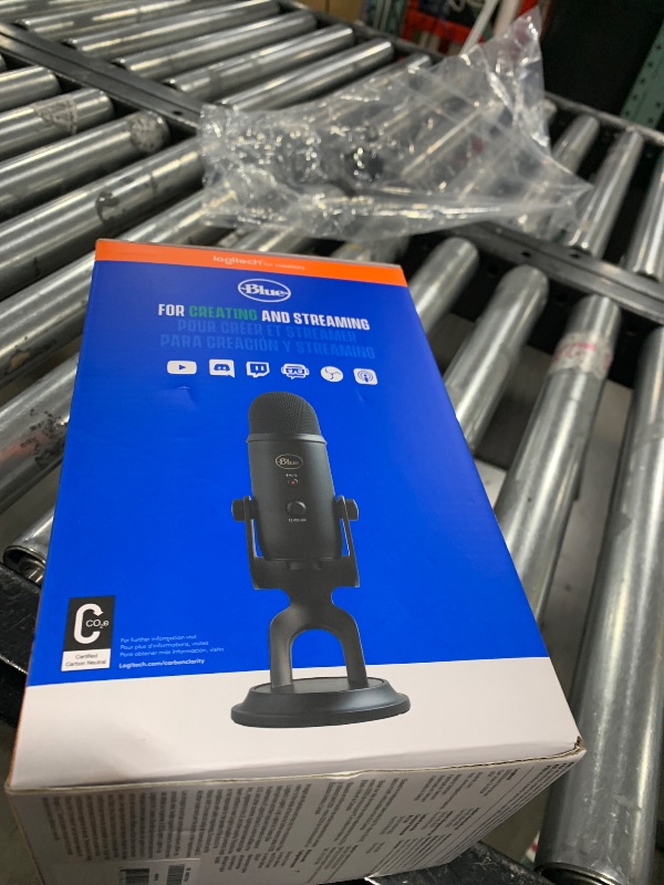 Photo 1 of Blue Yeti Blackout USB Microphone with 3 Capsule Multi-Pattern Array
