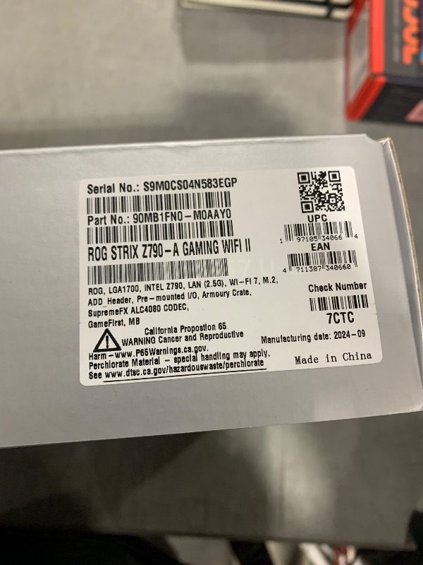 Photo 3 of ASUS ROG Strix Z790-A Gaming WiFi II (WiFI 7) LGA 1700(Intel 14th & 13th & 12th Gen) ATX gaming motherboard(DDR5,5X M.2 slots,PCIe 5.0 x16,front-panel USB connector with PD 3.0 up to 30W)