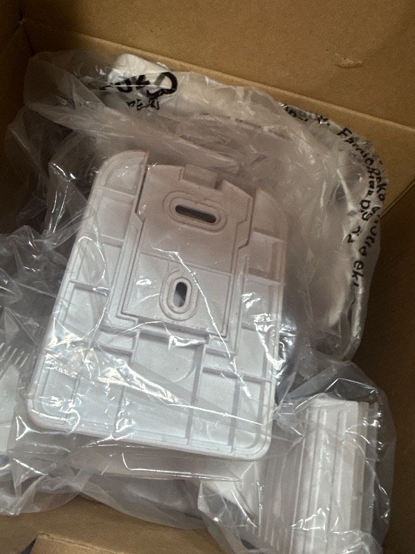 Photo 1 of 180 White Motion Sensor Solar Powered Outdoor 2-Head LED Security Flood Light 1400 Lumens
