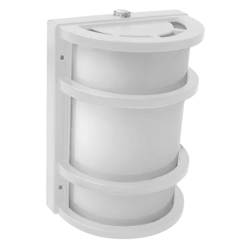 Photo 1 of 60-Watt Equivalent Integrated LED White Dusk to Dawn Photocell Sensor Half Moon Security Outdoor Wall Pack Light 5000K
