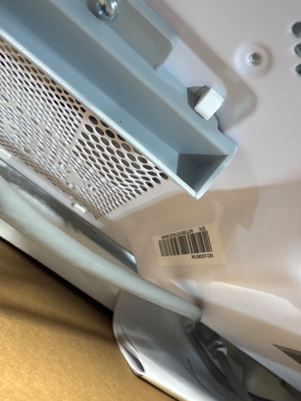 Photo 1 of (PARTS) (NOT A FUNCTIONAL UNIT) TOSHIBA EM131A5C-SS Countertop Microwave Ovens 1.2 Cu Ft with 12.4" Removable Turntable Smart Humidity Sensor, 12 Auto Menus Mute Function ECO Mode Easy Clean Interior, 1000W, Silver