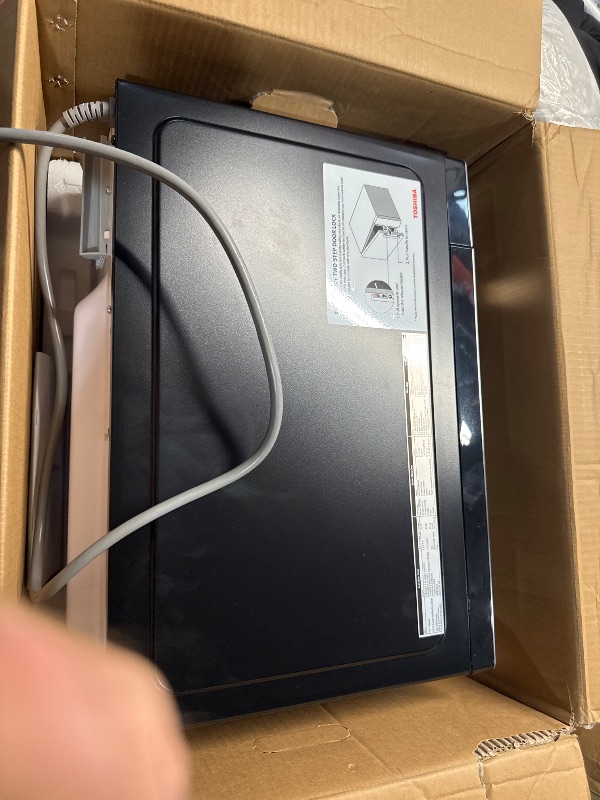 Photo 1 of (PARTS) (NOT A FUNCTIONAL UNIT) TOSHIBA EM131A5C-SS Countertop Microwave Ovens 1.2 Cu Ft with 12.4" Removable Turntable Smart Humidity Sensor, 12 Auto Menus Mute Function ECO Mode Easy Clean Interior, 1000W, Silver