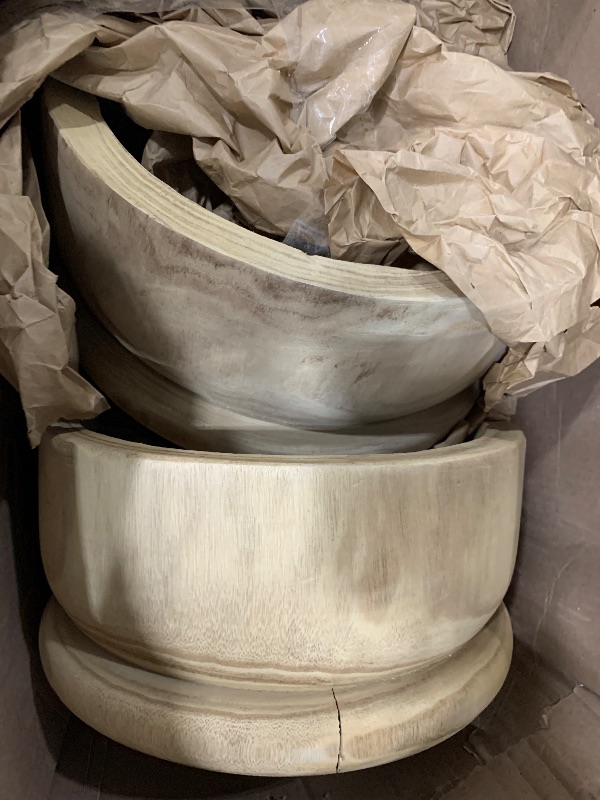 Photo 1 of **SEE NOTES***Mud Pie Paulownia Fotted Bowl