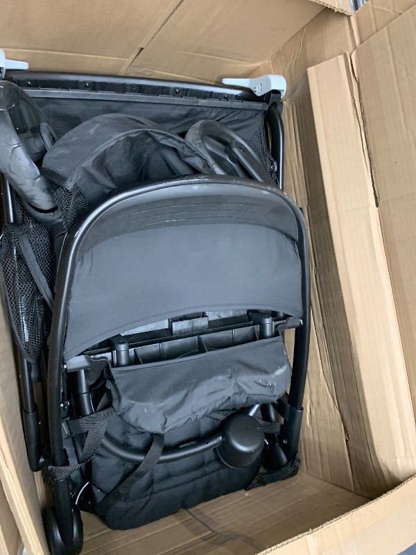 Photo 1 of *UNKNOWN MODEL**GRACO BLACK STROLLER 